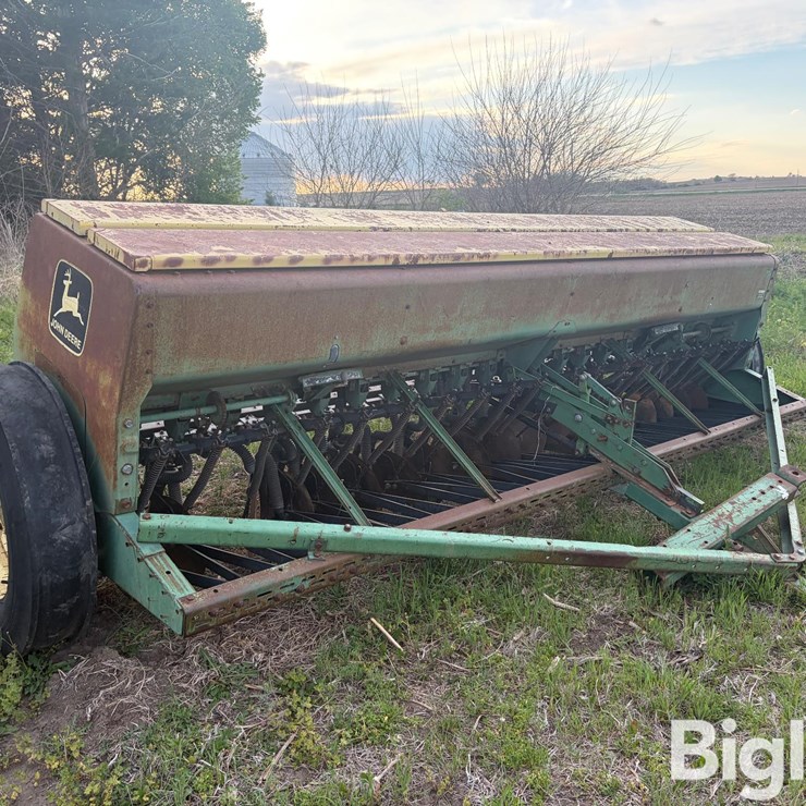 JOHN DEERE 8350