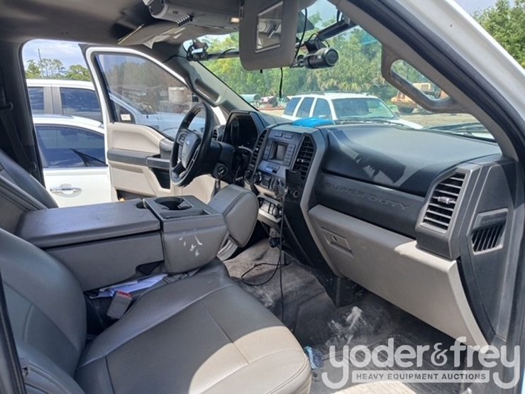 2019-ford-f350-image-2