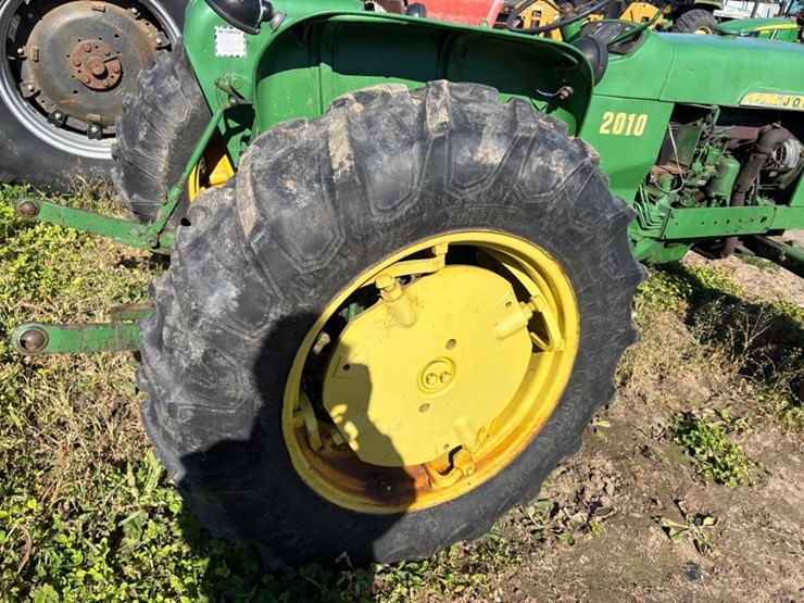 2010-john-deere-2010-image-11