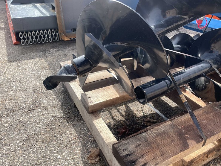 #9040-•-unused-skid-steer-mower-king-post-hole-auger-(o11)-image-18
