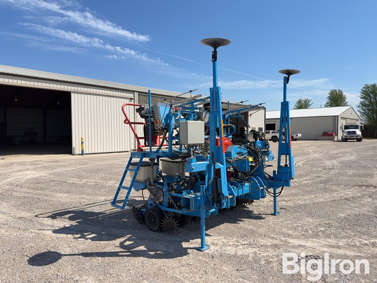 monosem-4-row-research-planter-image-3