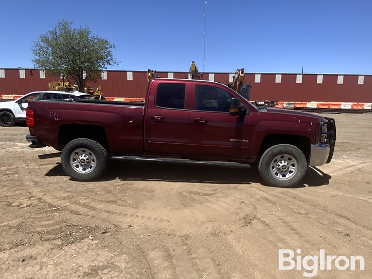 2019-chevrolet-silverado-2500-image-4