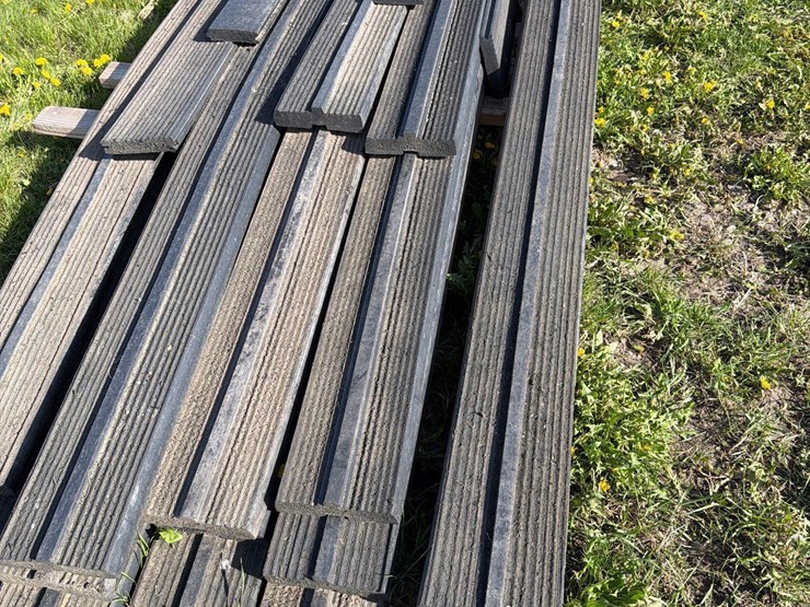 rumber-trailer-flooring-image-2