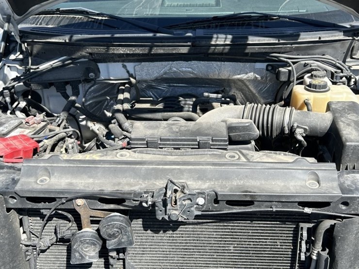 2011-ford-f150-xl-image-41