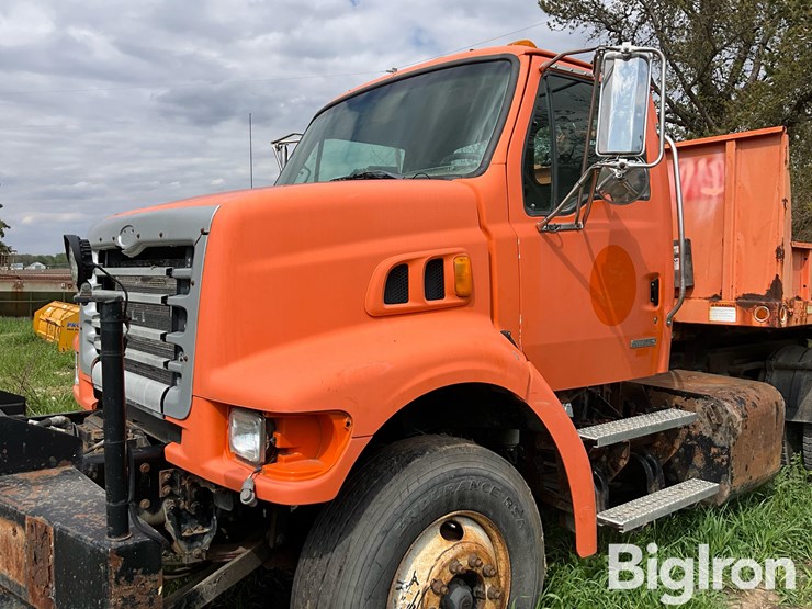 2007-sterling-l7500-image-6