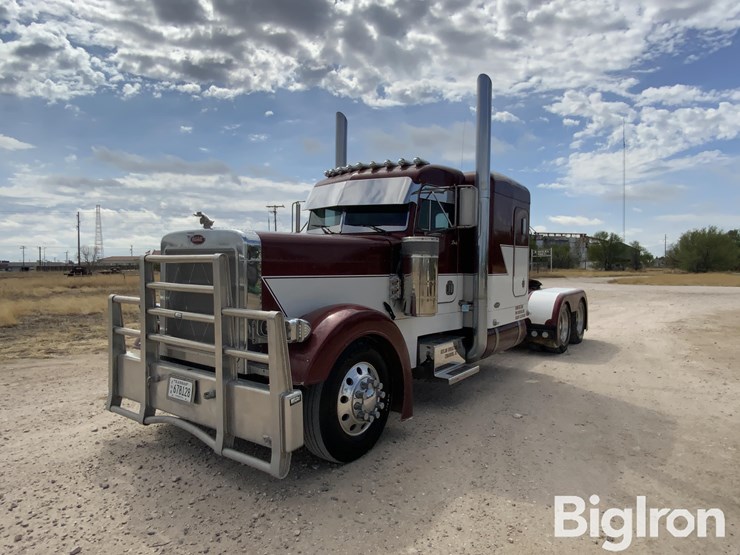 2003-peterbilt-379-image-1
