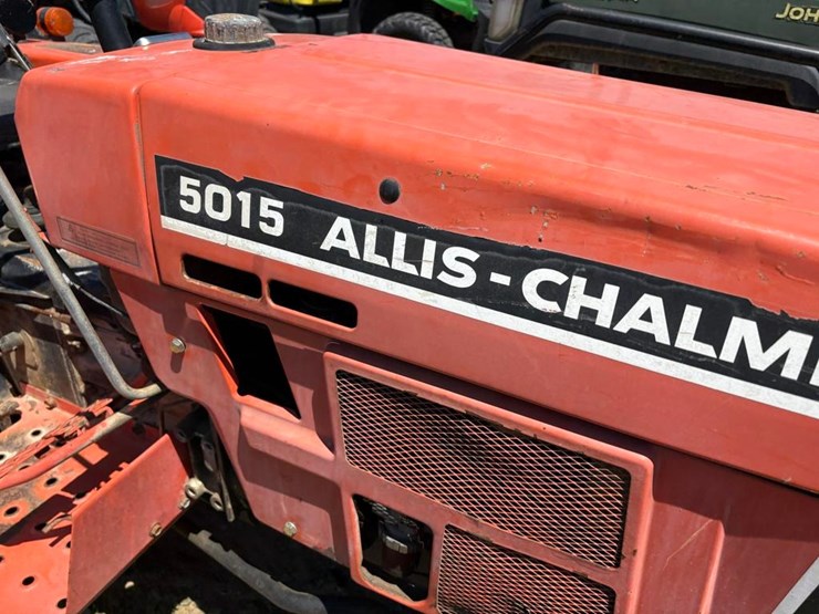 allis-chalmers-5015-2wd-tractor-image-6