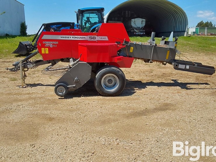 2023-massey-ferguson-1840-image-8