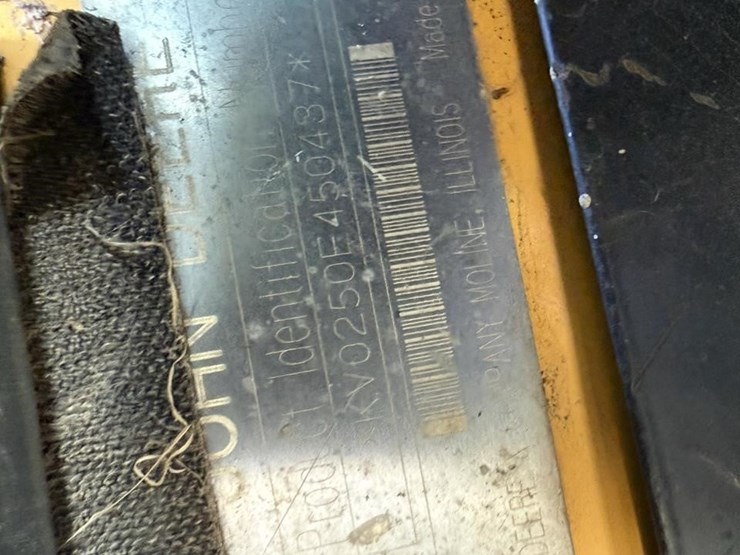deere-250-image-33