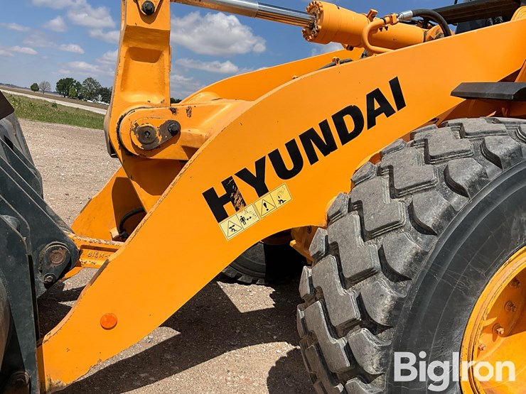 2016-hyundai-hl955xt-image-13