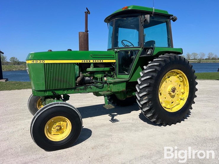 1976-john-deere-4230-image-1