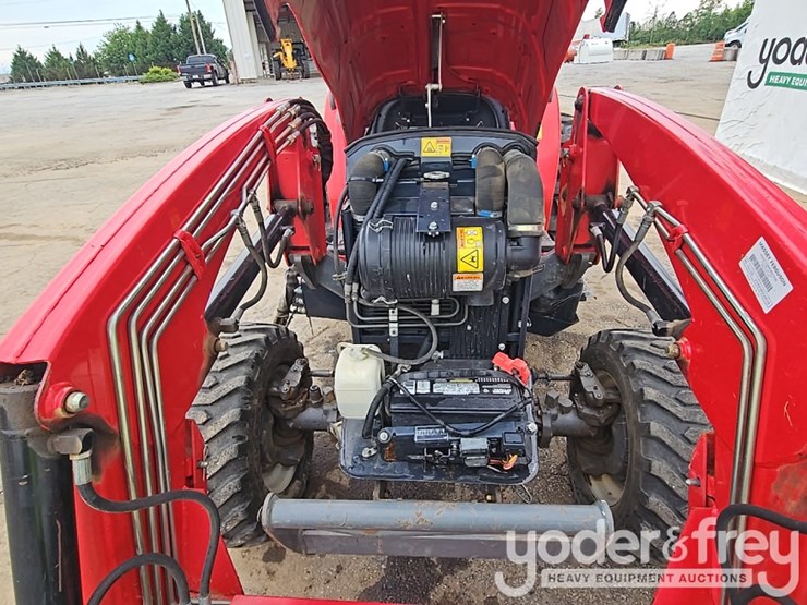 2014-massey-ferguson-1749-image-28