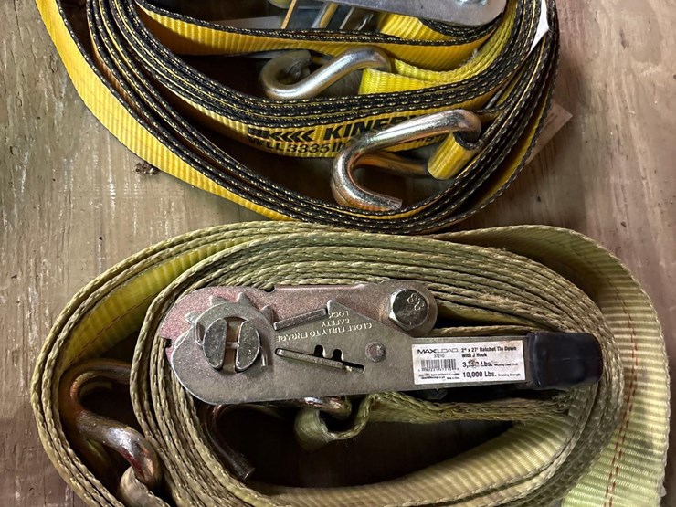 2-ratchet-straps-image-2