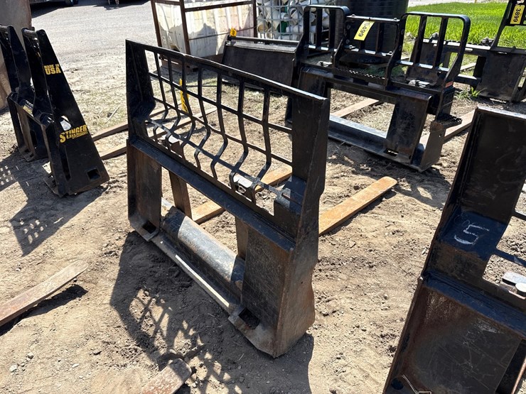 #3919-•-approx-48"-skid-steer-forks-image-3