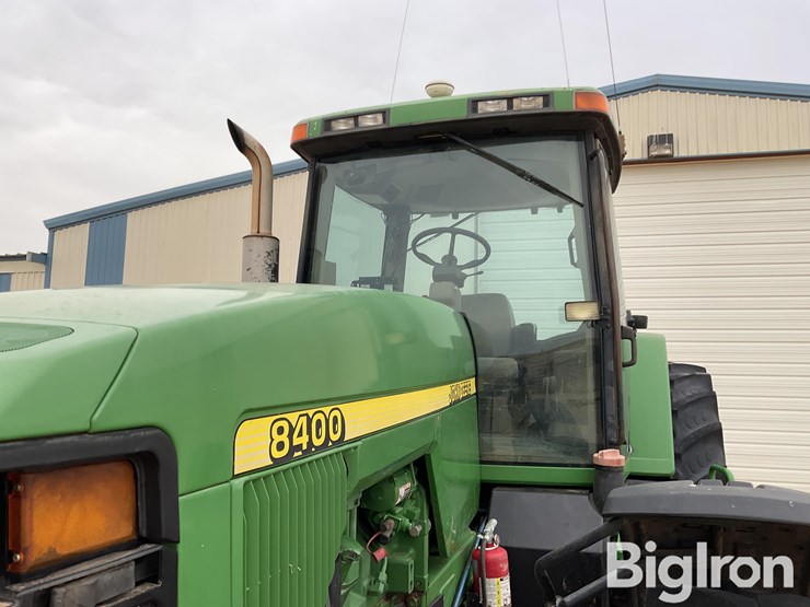 john-deere-8400-image-11