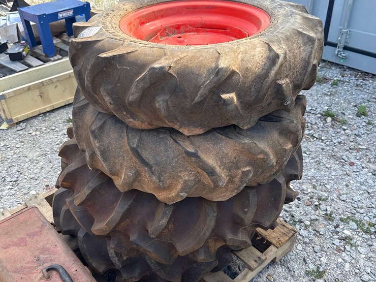 4-tractor-wheels-image-3
