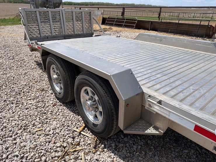 2020-eby-86”-x-24-1/2ft-bumper-hitch-flatbed-trailer—1-owner-image-9