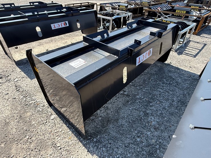 #2030-•-unused-jct-skid-steer-pusher-box-inv#-45720-image-2