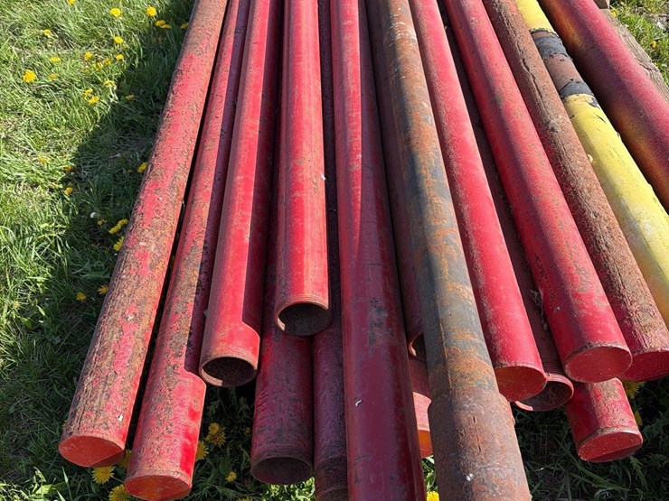 18-metal-fence-poles-image-2