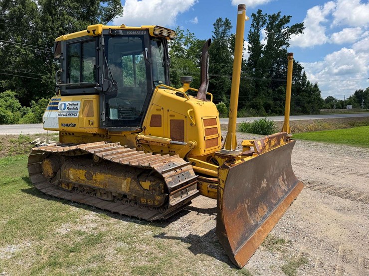 komatsu-d39px-23-image-2
