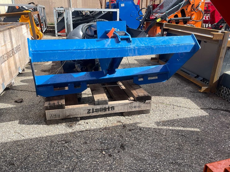 #9040-•-unused-skid-steer-mower-king-post-hole-auger-(o11)-image-4