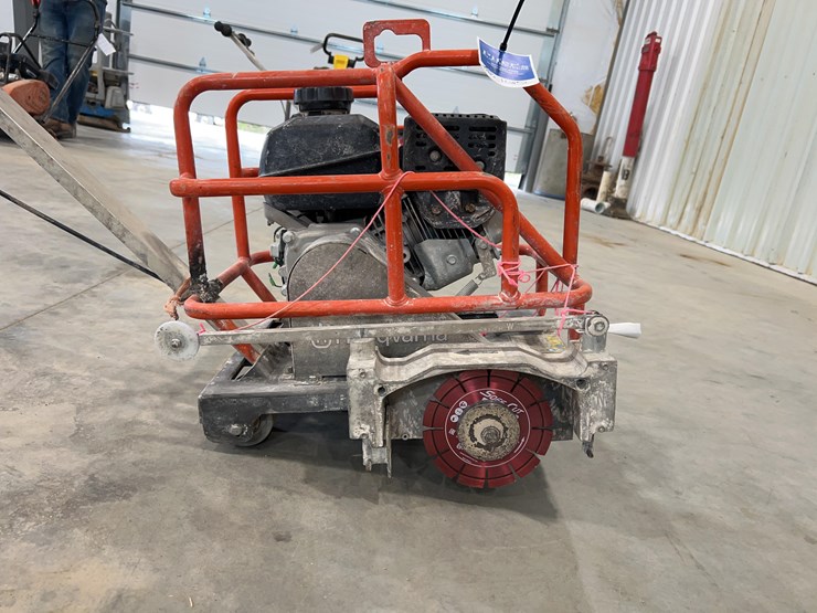 2018-husqvarna-soft-cut-x150-saw-image-7
