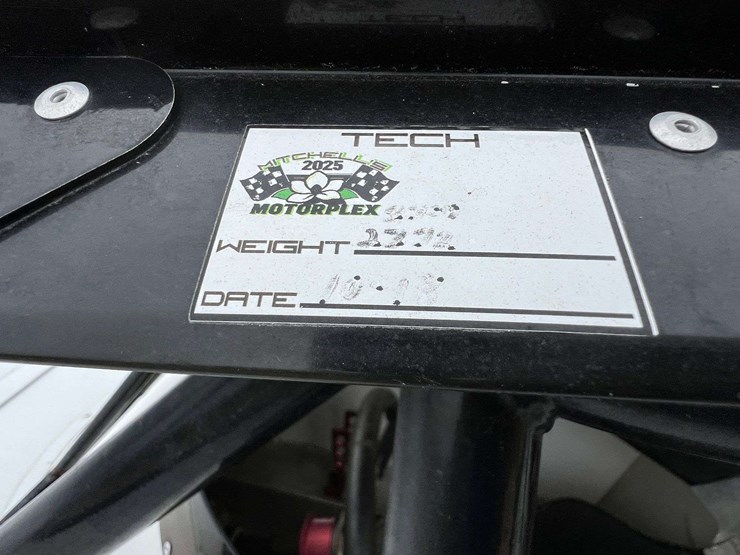 racecar-package-(dirt-late-model)-image-30