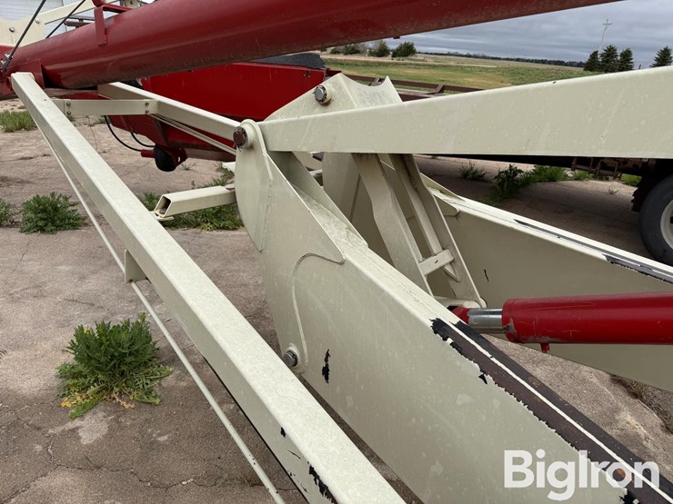 buhler-farm-king-1395-image-19