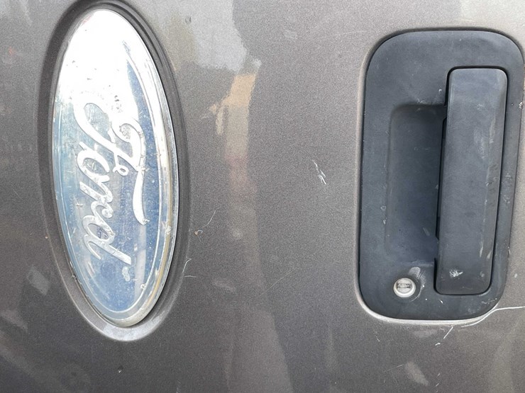 2004-ford-f150-image-2