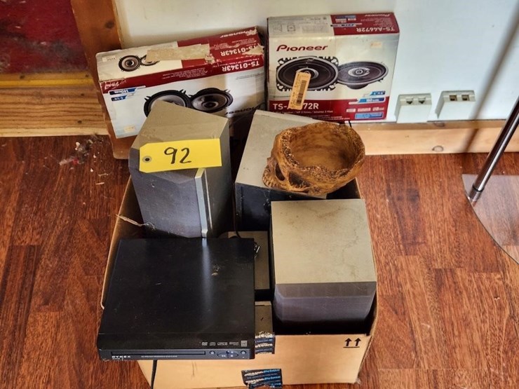 miscellaneous-speakers-and-electronics-image-1