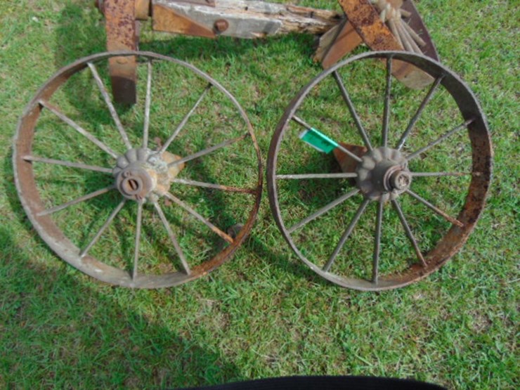 3"-x-26"-steel-wheels-w/-axle-spindles-image-1