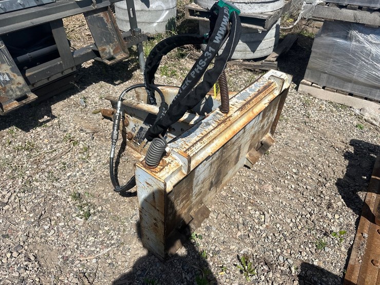 #3896-•-fx45-skid-steer-hammer-breaker-attachment-image-1