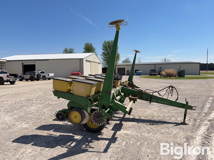 john-deere-7000-image-4