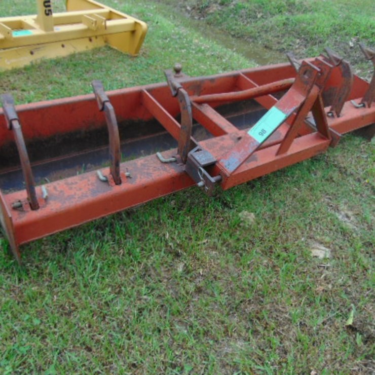 7' BOX BLADE W/ SCARIFIERS