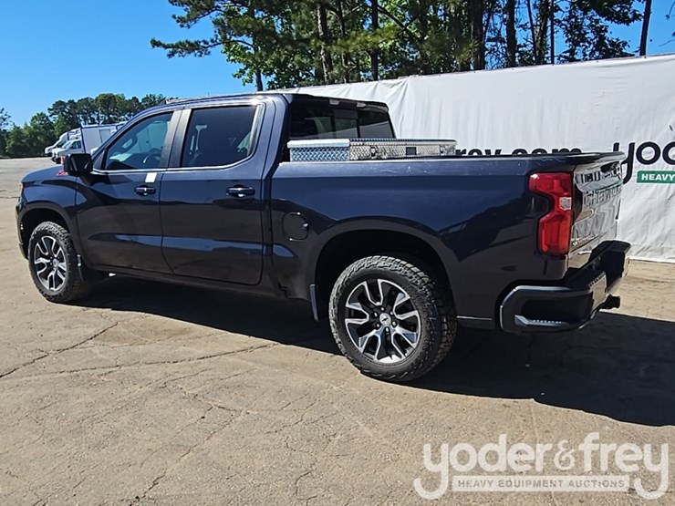 2022-chevrolet-silverado-1500-image-3