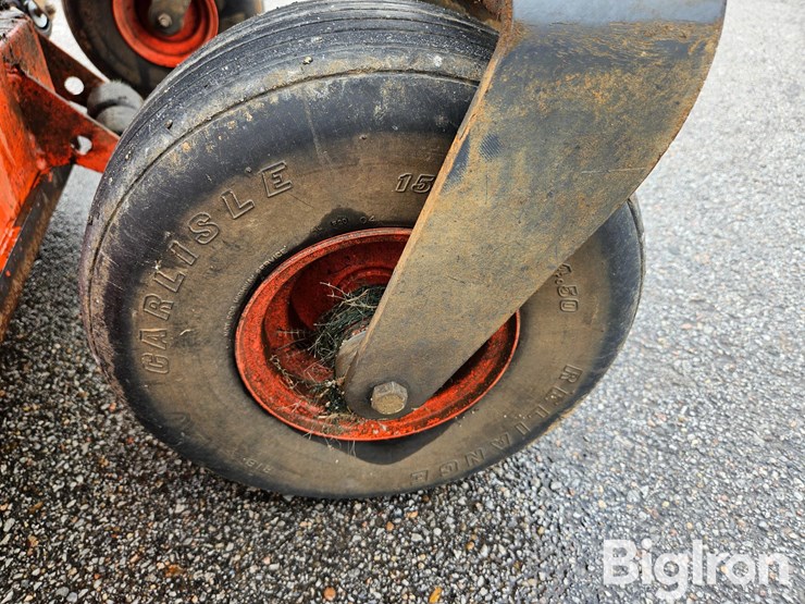 kubota-zd326-image-19