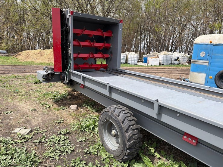 2024-hatfield-eco-lift-hmi-bedding-trailer-image-7