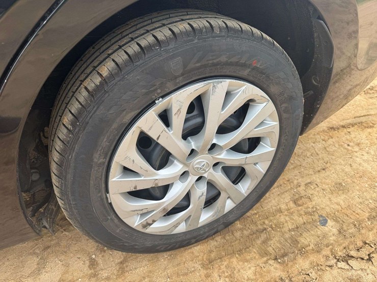 2018-toyota-corolla-le-4dr-sedan---150,323-miles-image-25