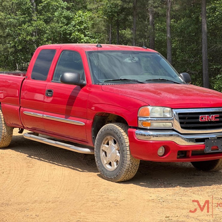 2004 GMC SIERRA 1500