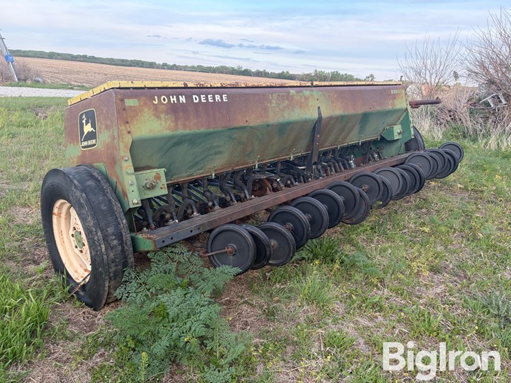 john-deere-8350-image-5