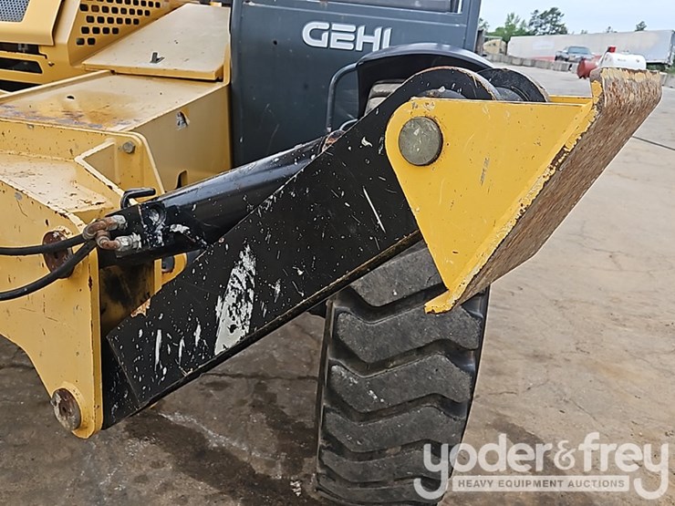 2013-gehl-dl11-image-18