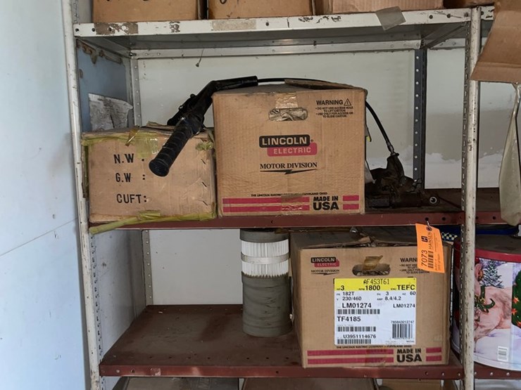 #7073-•-contents-of-shelf-image-1