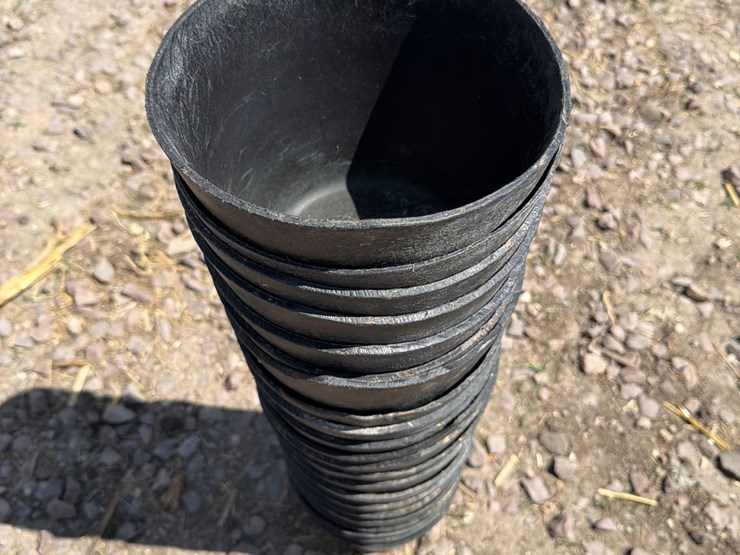 4-quart-calf-buckets-image-3