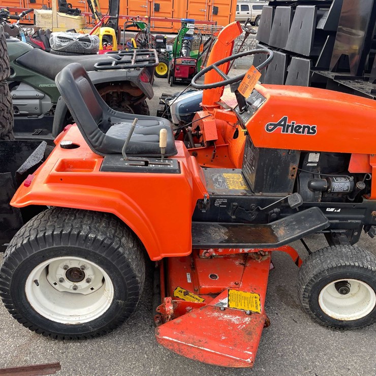 #9073 • Ariens GT Lawn Mower (O3)