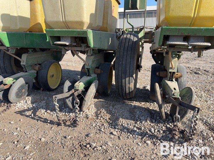 john-deere-7100-image-10