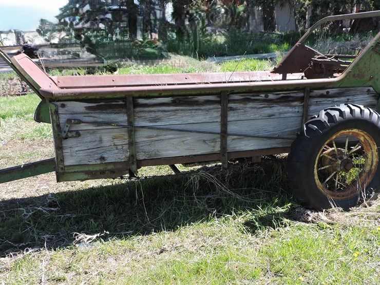 john-deere-240-image-1
