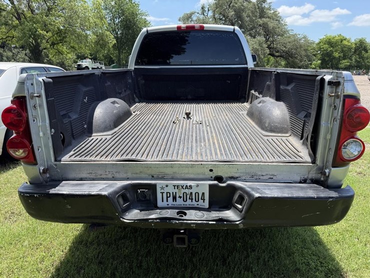 2008-dodge-ram-2500-image-7