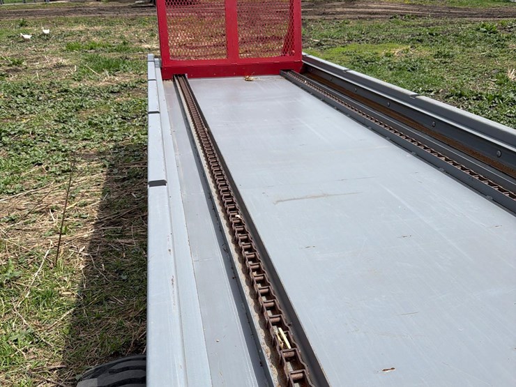2024-hatfield-eco-lift-hmi-bedding-trailer-image-30