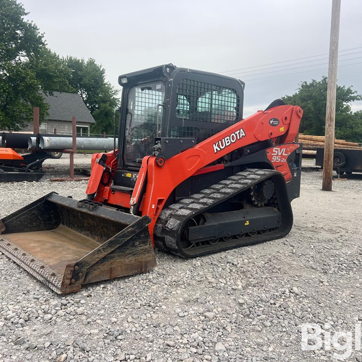 2017 KUBOTA SVL95-2S
