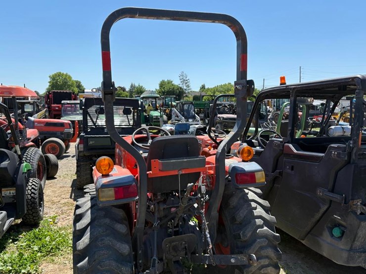kubota-l3301-image-7